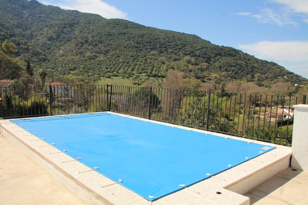 Affittacamere La Fuente De El Nacimiento Benamahoma Esterno foto